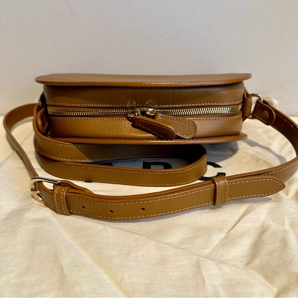 A.P.C. Sac Demi-Lune Saffiano Leather Crossbody Bag - Picture 4 of 8